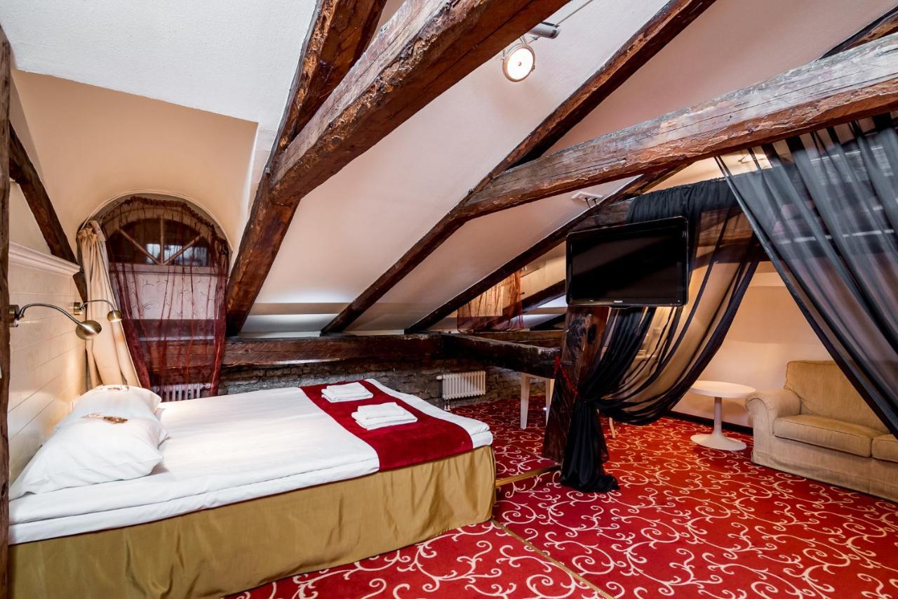Meriton Old Town Garden Hotel Ταλίν Εξωτερικό φωτογραφία
