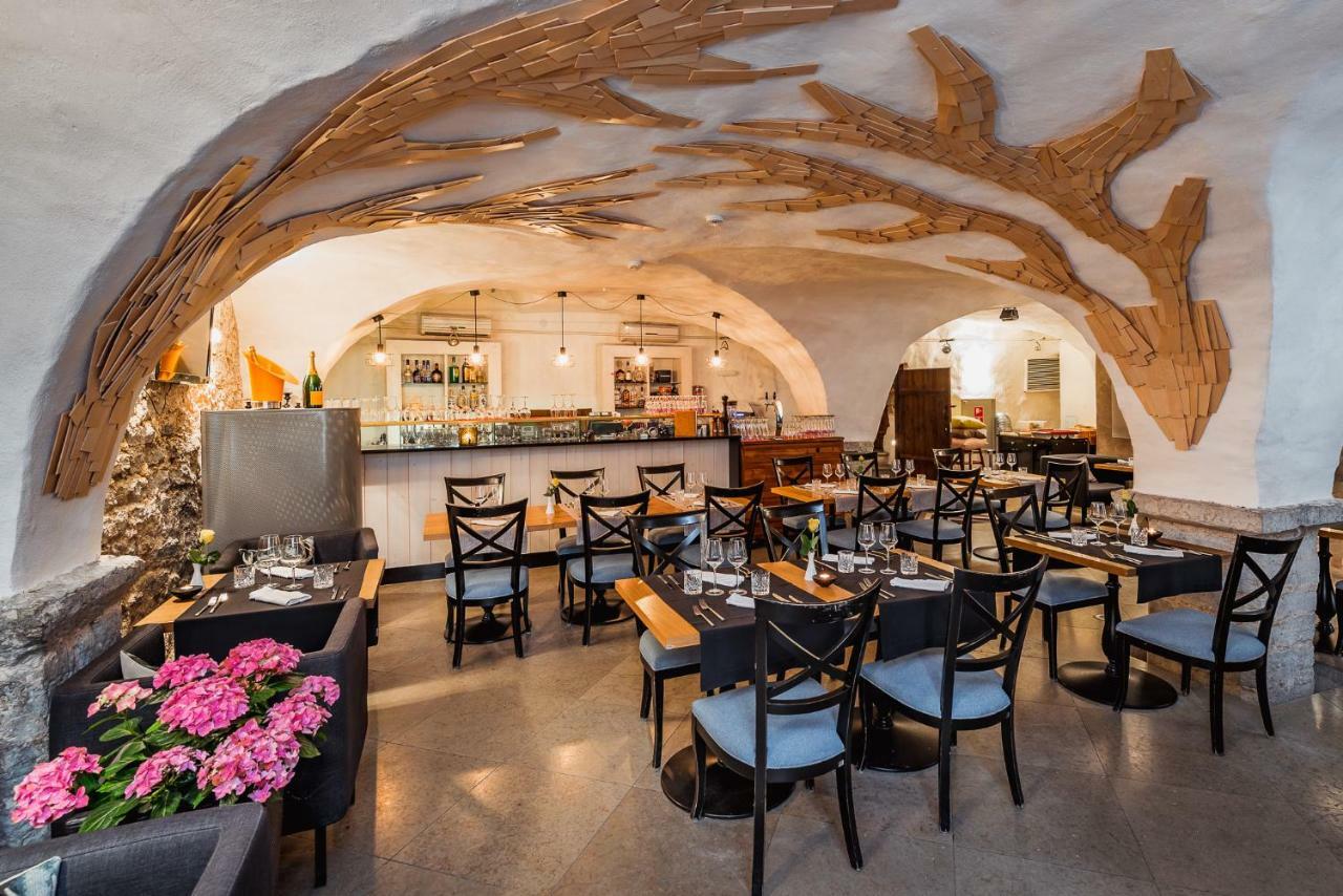 Meriton Old Town Garden Hotel Ταλίν Εξωτερικό φωτογραφία