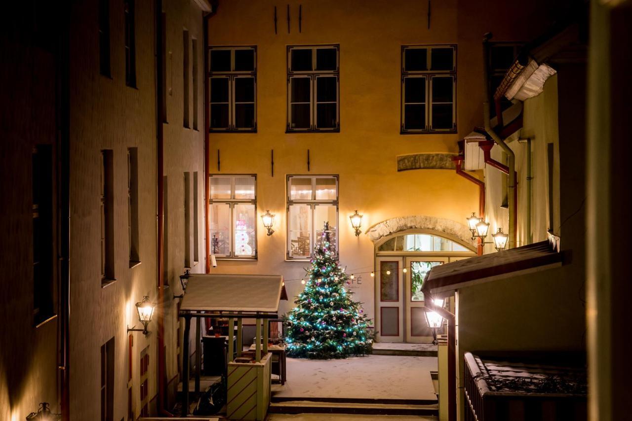 Meriton Old Town Garden Hotel Ταλίν Εξωτερικό φωτογραφία